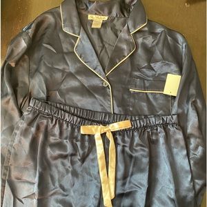 Linea Donatella womens sleepwear new with tags